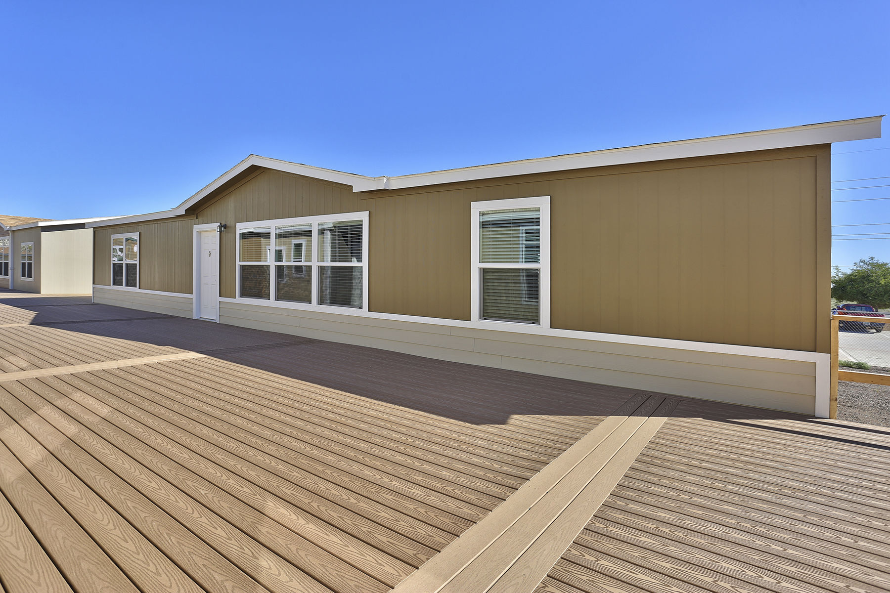 Champion Arizona 3 Bedroom Manufactured Home Willow for 177,305