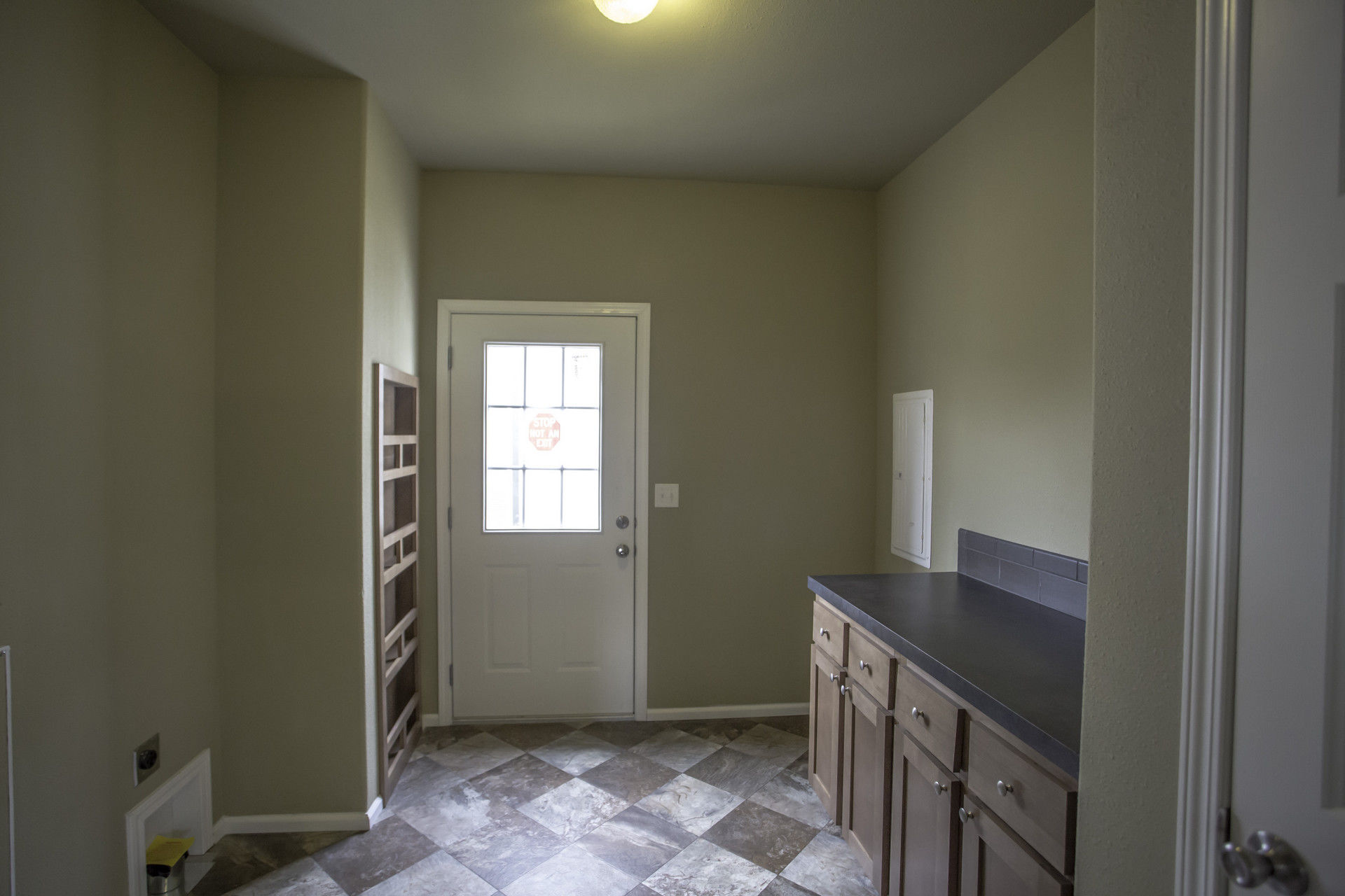 Bellingham 3 bed / 2 bath / 2100 sqft affordable home for 93900