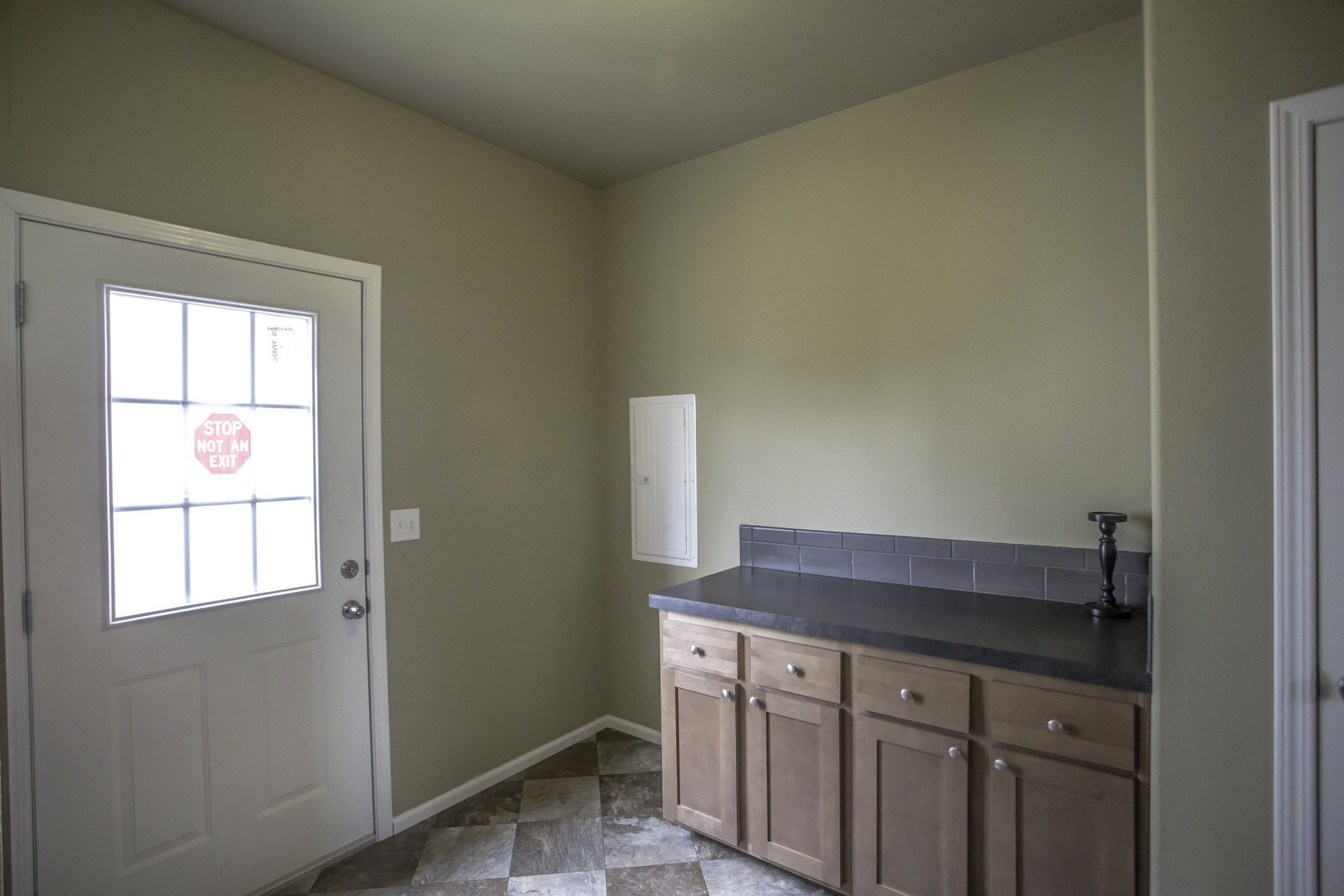 Bellingham 3 bed / 2 bath / 2100 sqft affordable home for 93900