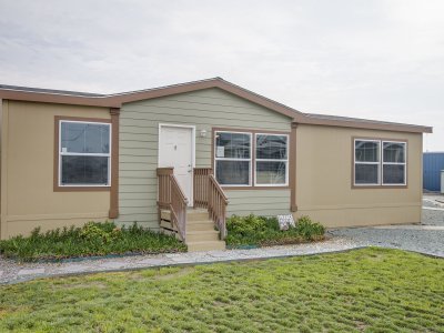 Van Berg Manor Manufactured Home