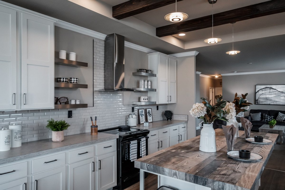 <h2>Custom Kitchen</h2>  <p>Homes Direct offers options that include center islands, recess lighting or the latest appliance technology.</p>  <p><a https://www.thehomesdirect.com/customization/kitchen