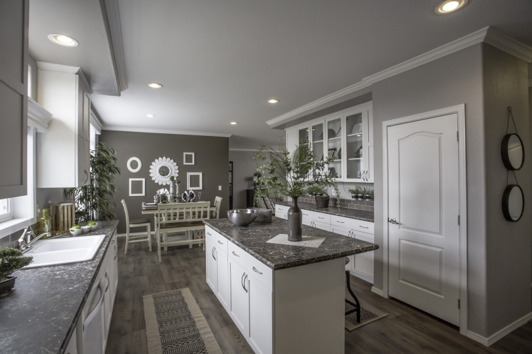 Enchantment 70 3 bed / 2 bath / 2100 sqft affordable home for 109900